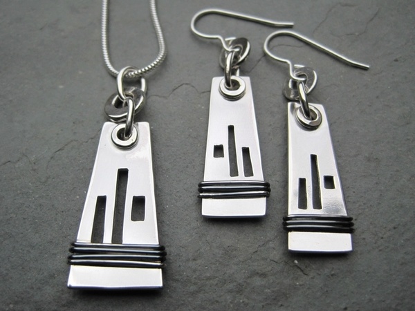 Silver Pendant and Earrings with Oxidised Wire Detail