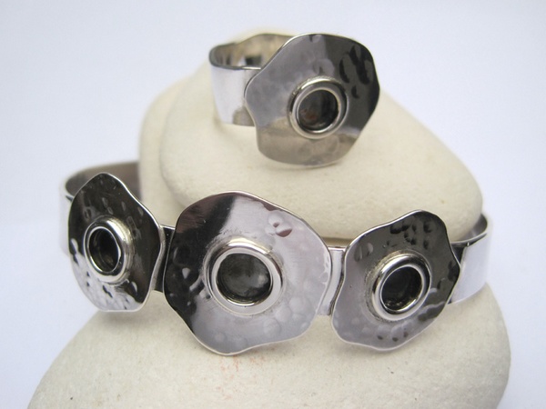 Silver bangle and ring with oxidised detail